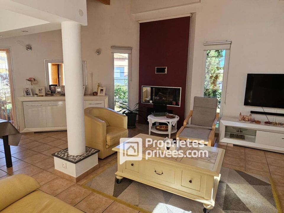Villa i Latour-Bas-Elne, Pyrenees-Orientales - foto 4