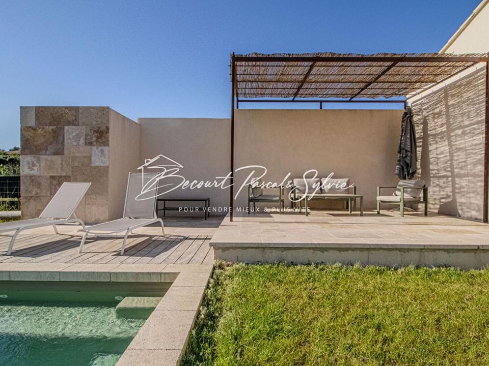 Villa i Saint-Saturnin-les-Apt, Vaucluse - foto 1