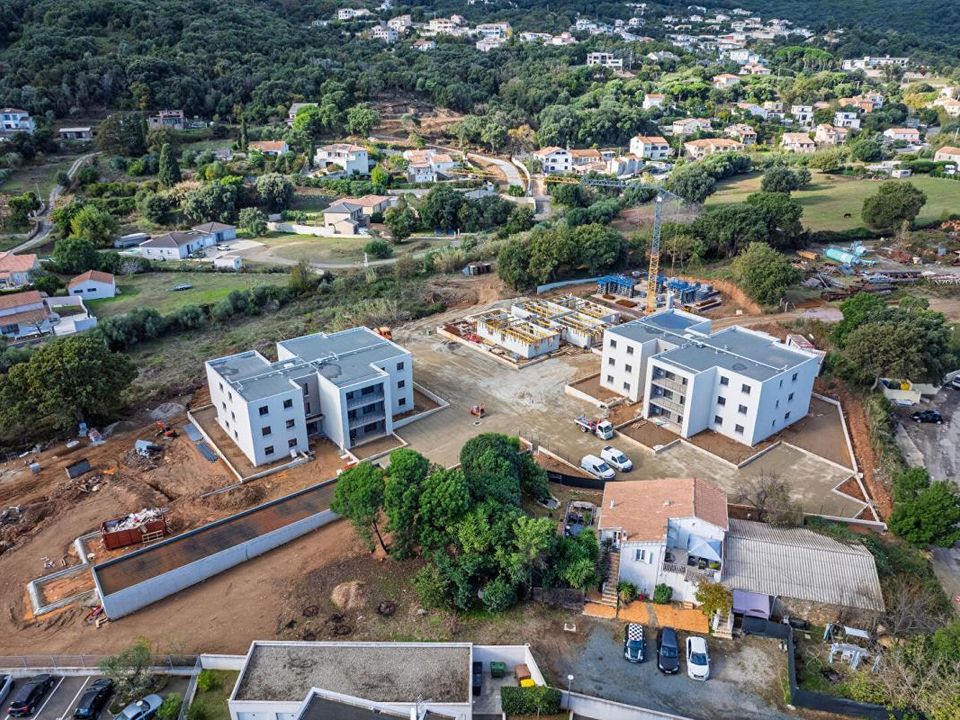 Apartamento en Borgo, Haute-Corse - foto 2