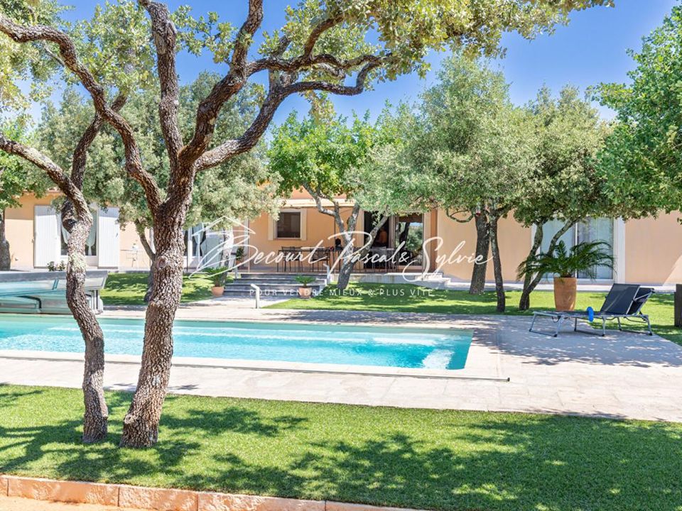Villa i Saint-Didier, Vaucluse - bilde 1