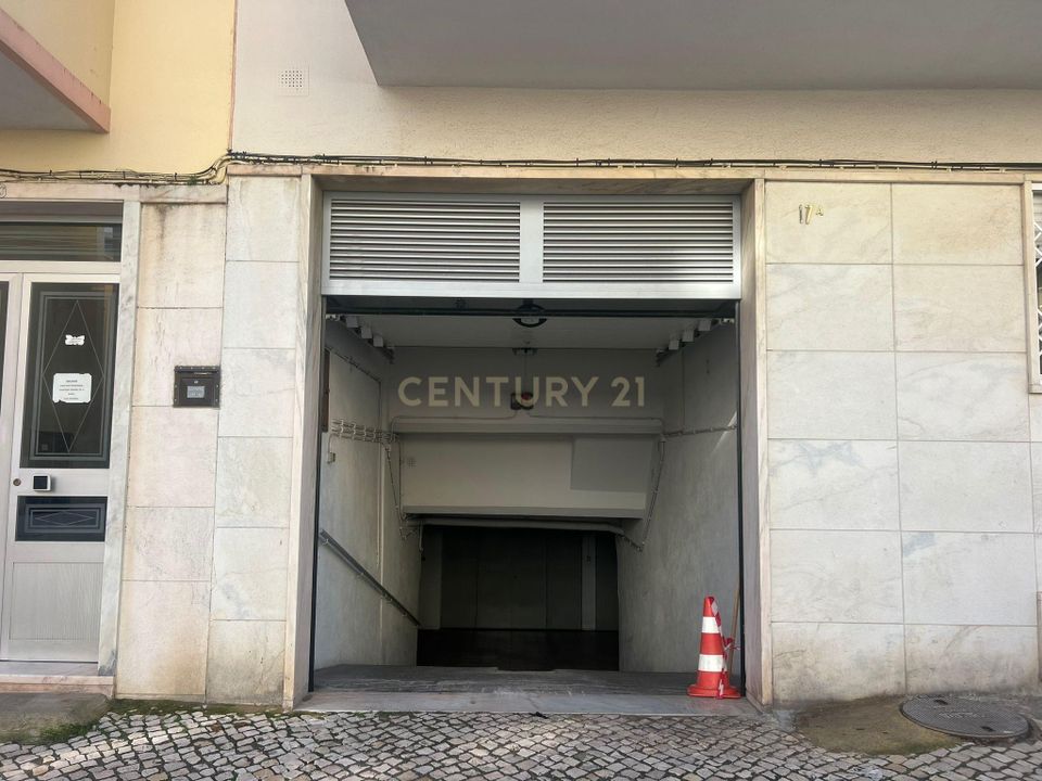 Garage i Amadora, Lisbon - foto 2