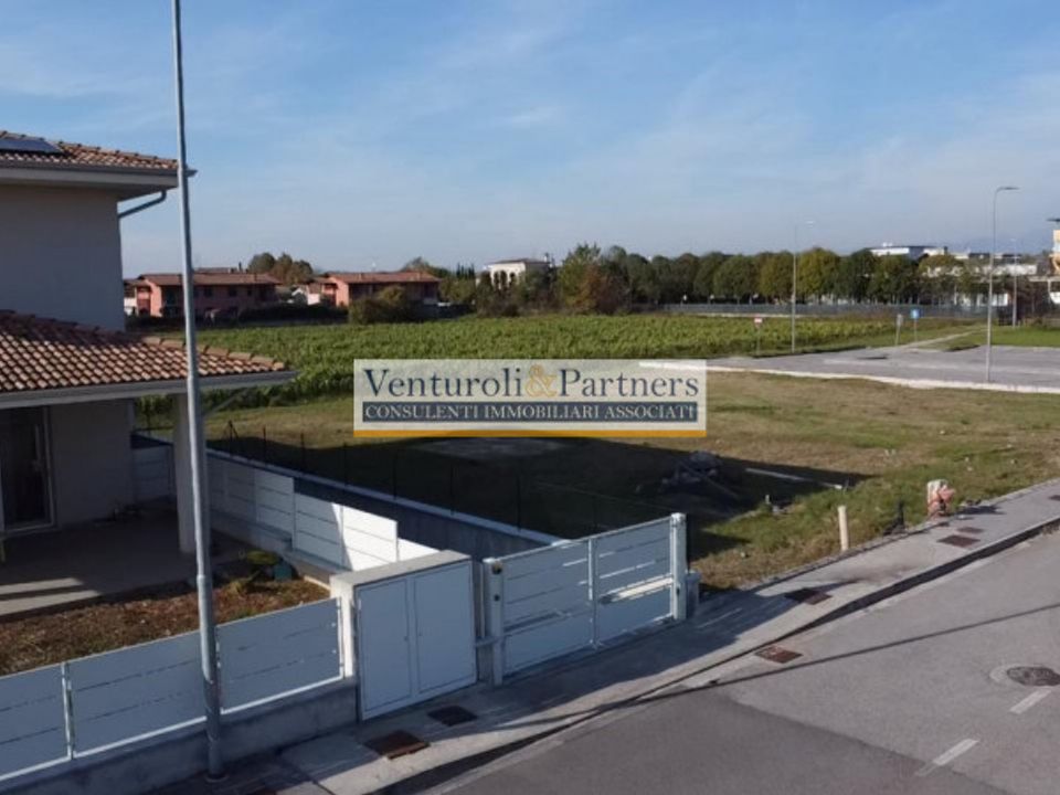 Helårsgrund i Brescia, Brescia - foto 3