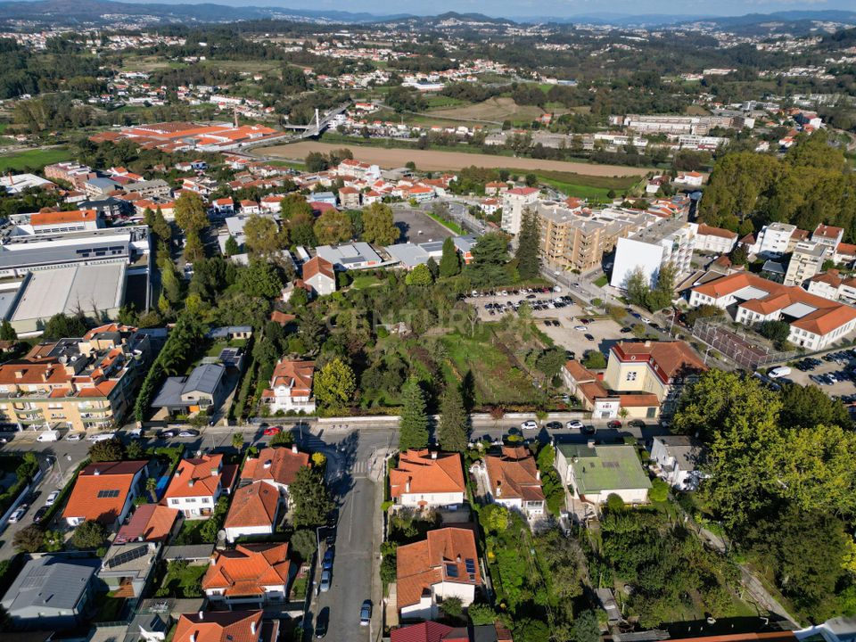 Helårsgrund i Santo Tirso, Porto - foto 4