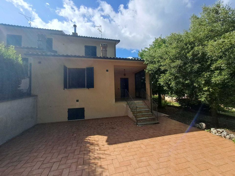 Byhus i Amelia, Terni - foto 2