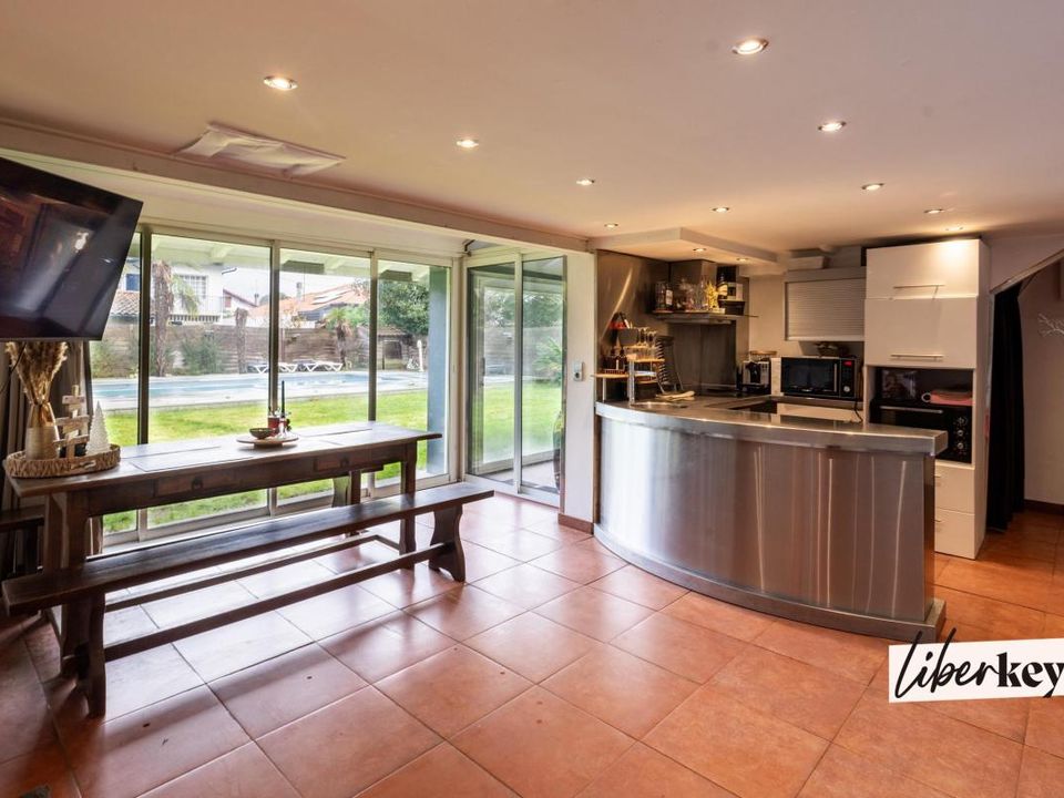Villa i Anglet, Pyrenees-Atlantiques - foto 2