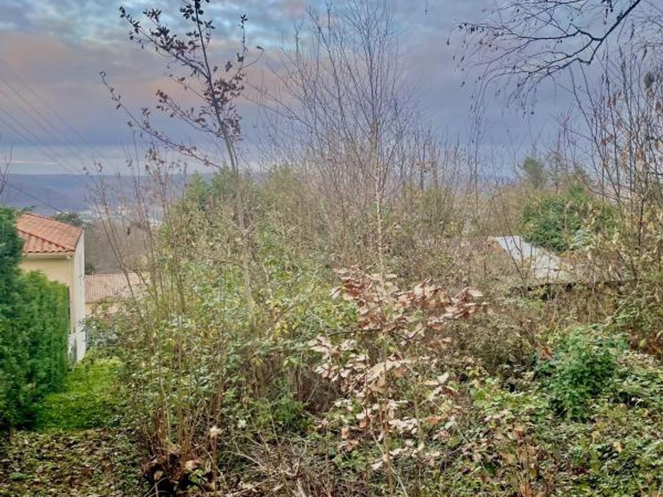 Helårsgrund i Coulounieix-chamiers, Dordogne - foto 1