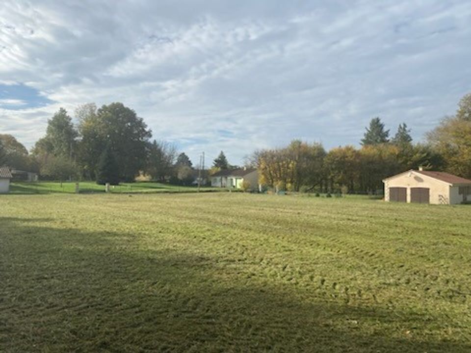 Helårsgrund i Saint-Jory-Las-Bloux, Dordogne - foto 2