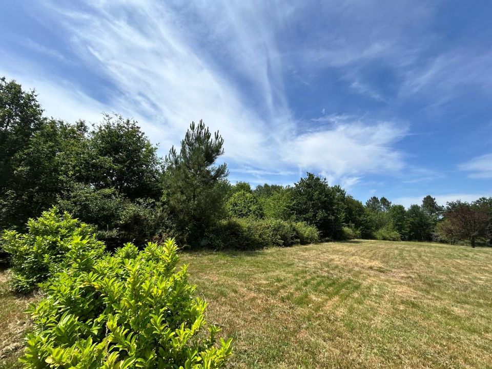 Helårsgrund i Vaunac, Dordogne - foto 1