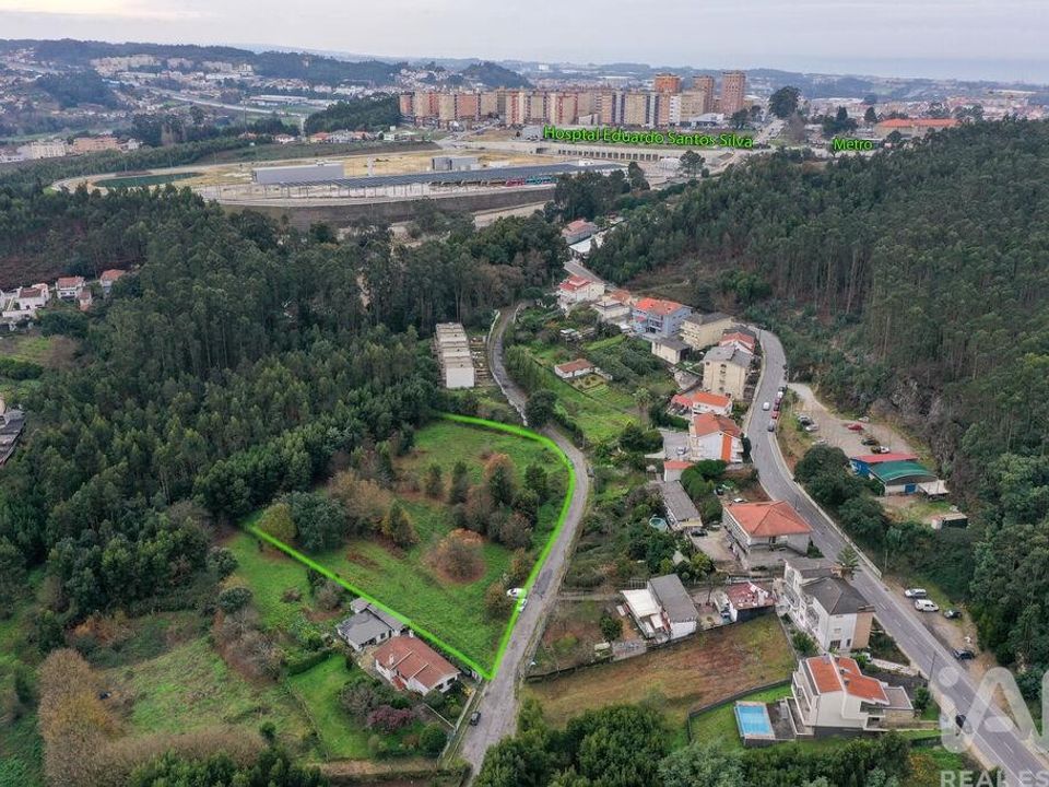 Helårsgrund i Vila Nova de Gaia, Porto - foto 1