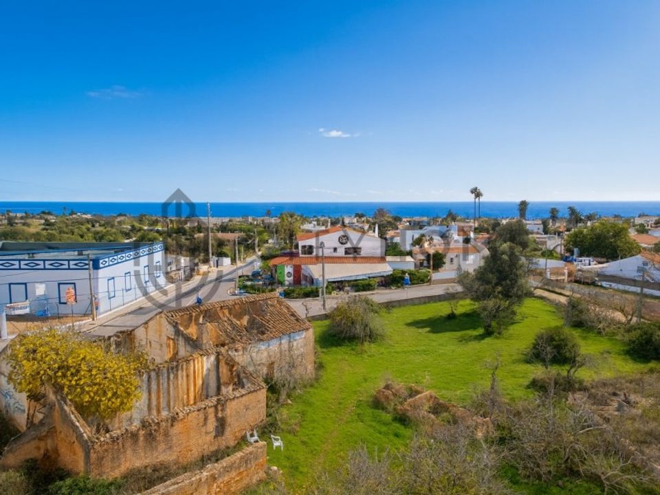 Helårsgrund i Estombar, Faro - foto 1