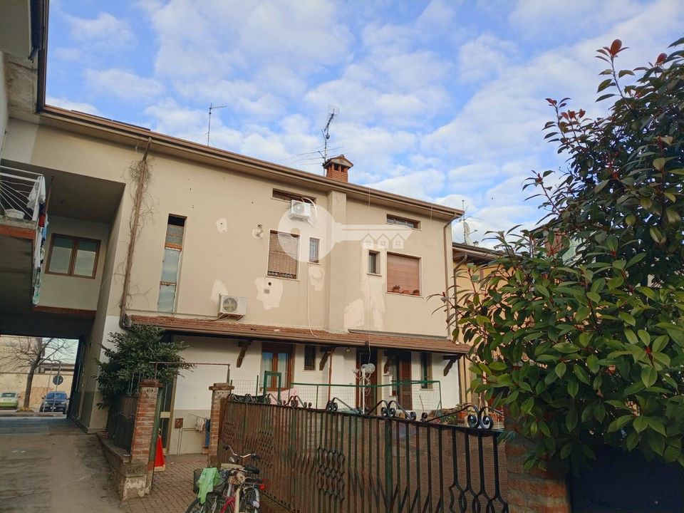 Lejlighed i Ghedi, Brescia - foto 1