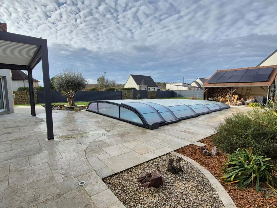 Villa i La Suze-sur-Sarthe, Sarthe - foto 1
