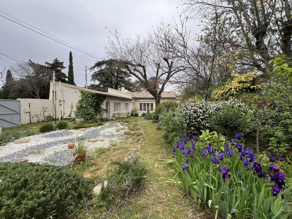 Villa i Nimes, Gard - foto 1