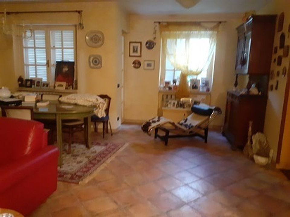 Byhus i Carrara, Massa and Carrara - foto 2