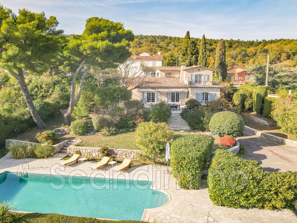 Villa i Cabris, Alpes-Maritimes - foto 1