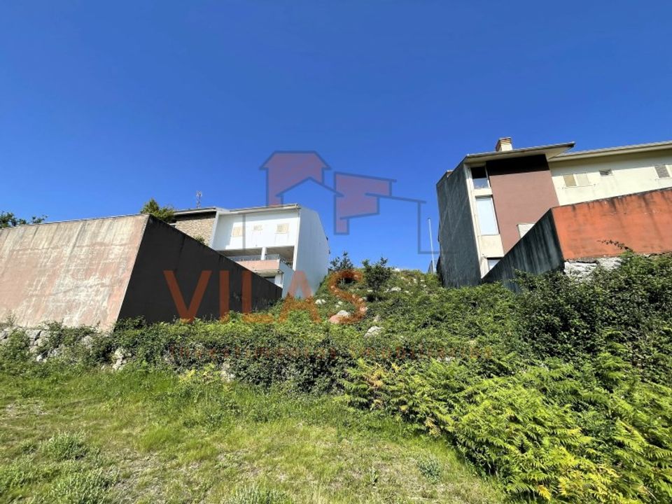 Helårsgrund i Paredes, Porto - foto 1