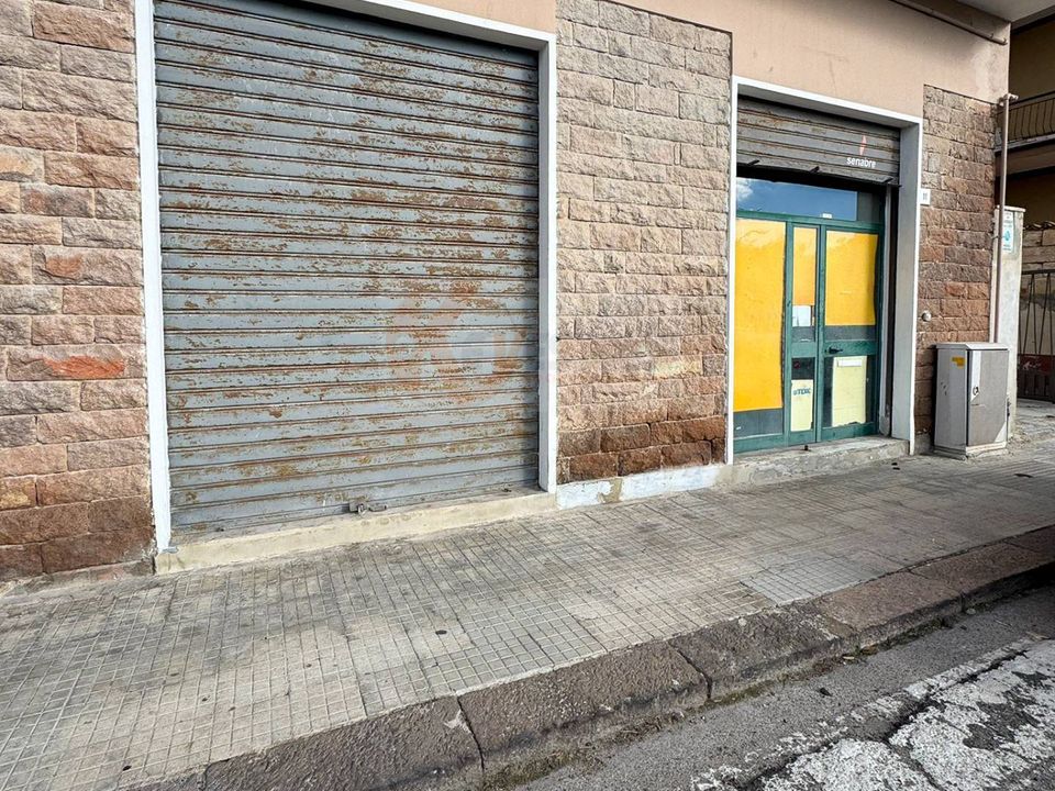 Erhvervsejendom i Sassari, Sassari - foto 1
