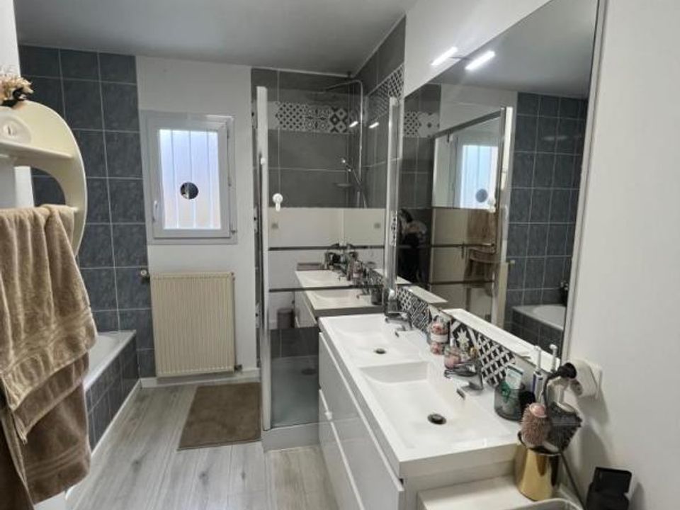 Villa i Vouneuil-sous-Biard, Vienne - foto 2