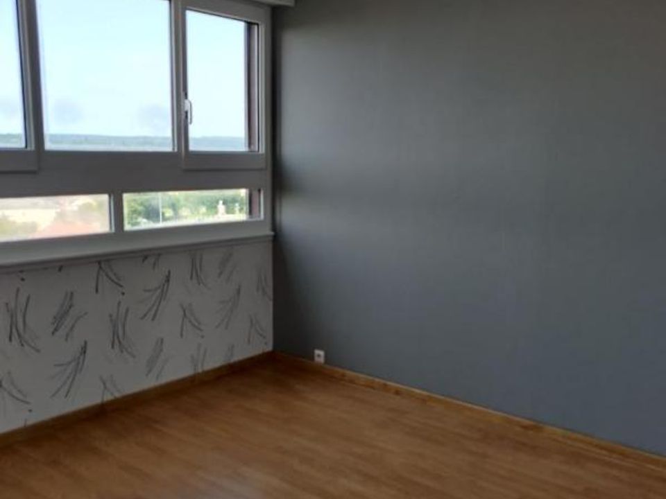 Lejlighed i Charleville-Mézières, Ardennes - foto 1
