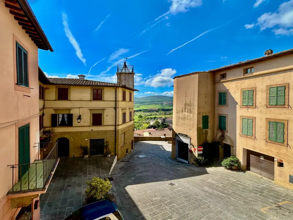 Lejlighed i Monteroni d'Arbia, Siena - foto 1