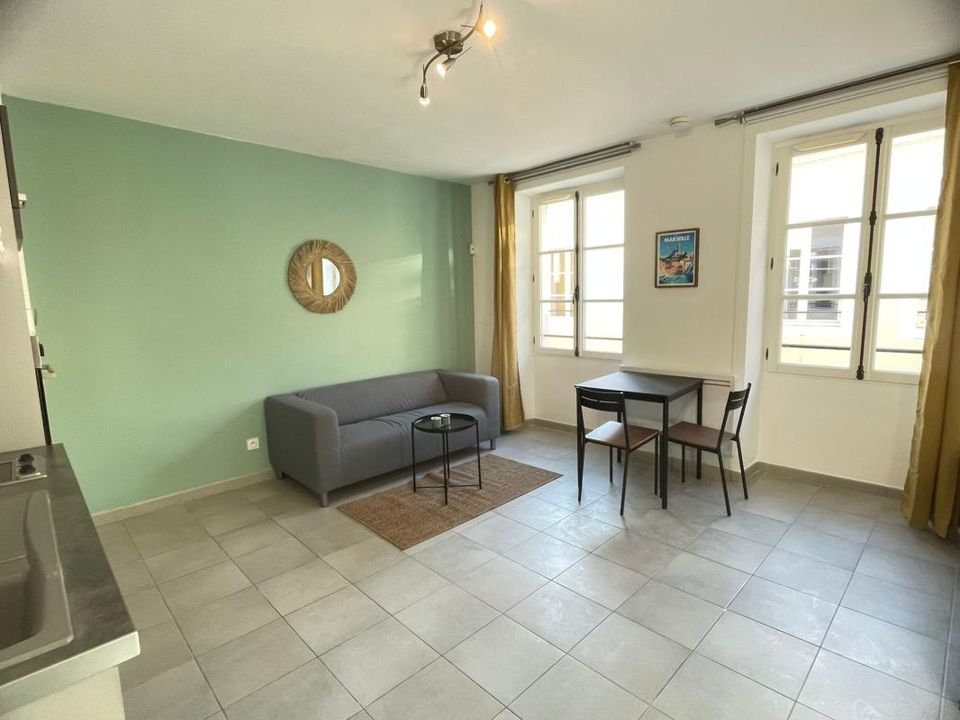 Apartment in Marseille, Bouches-du-Rhone - photo 1