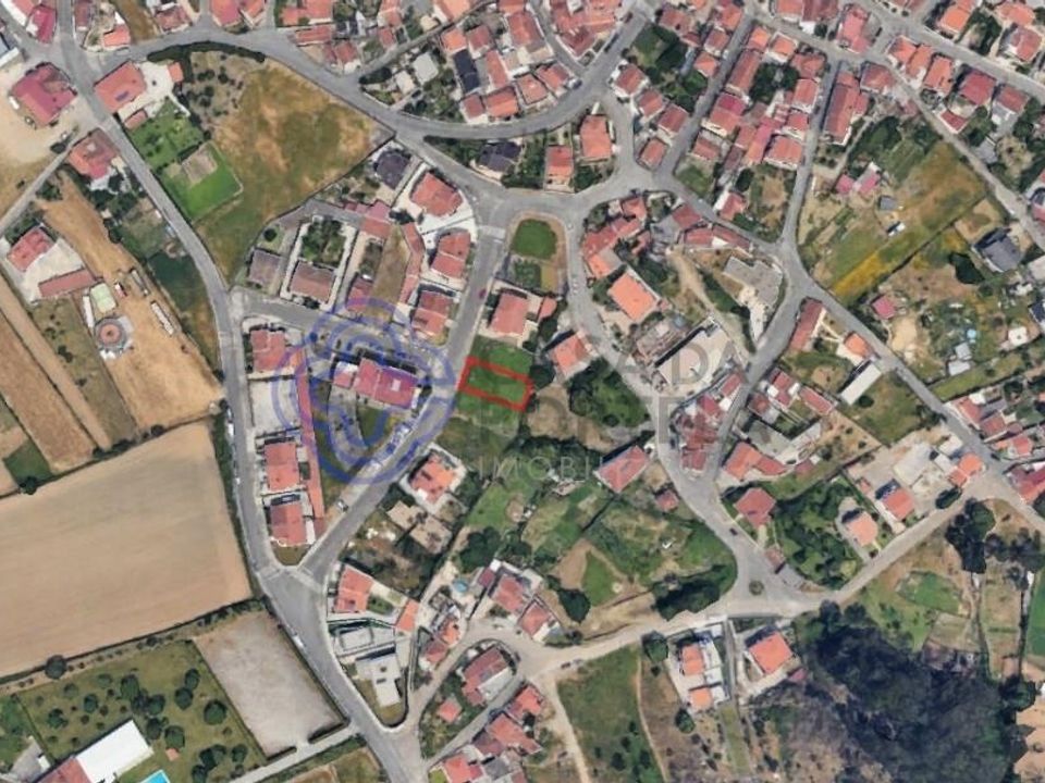 Helårsgrund i Valongo, Porto - foto 1