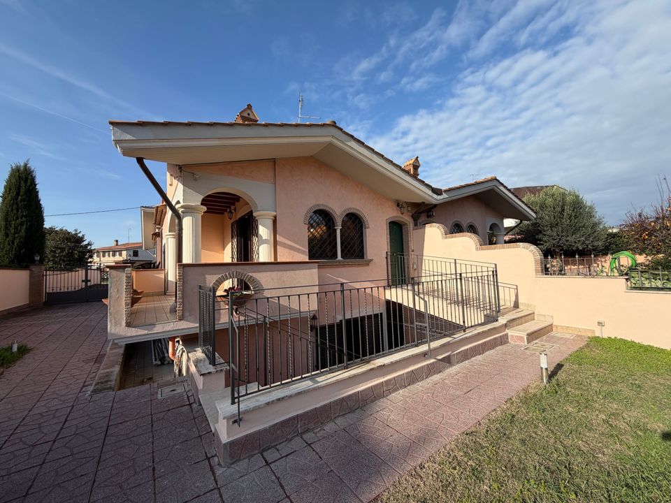 Villa i Ardea, Rome - foto 1