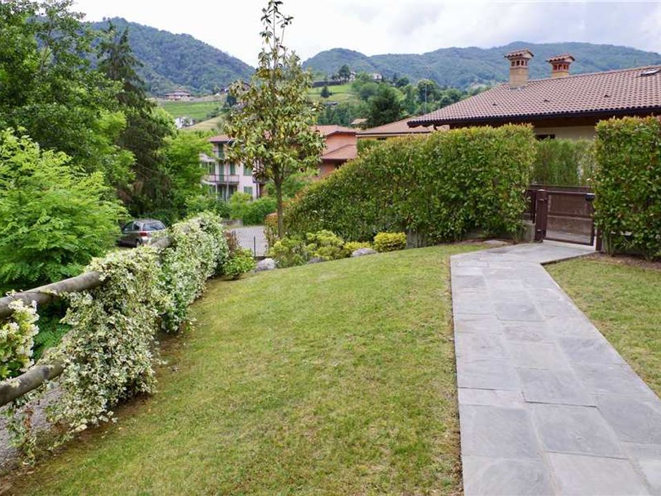 Villa i Foresto Sparso, Bergamo - foto 1