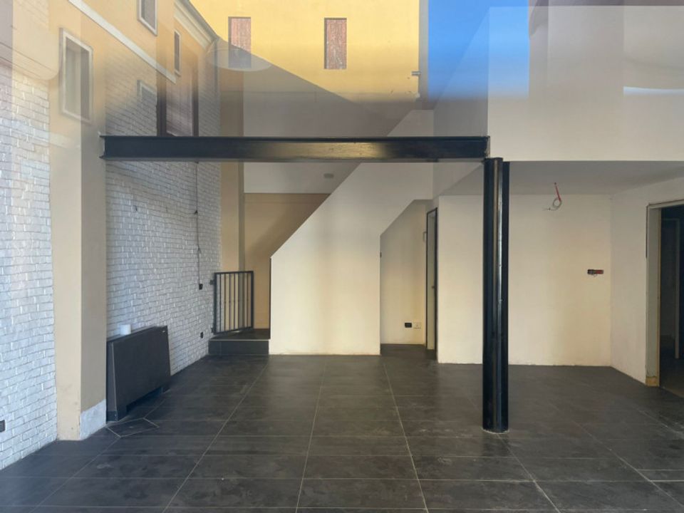Erhvervsejendom i Vicenza, Vicenza - foto 1