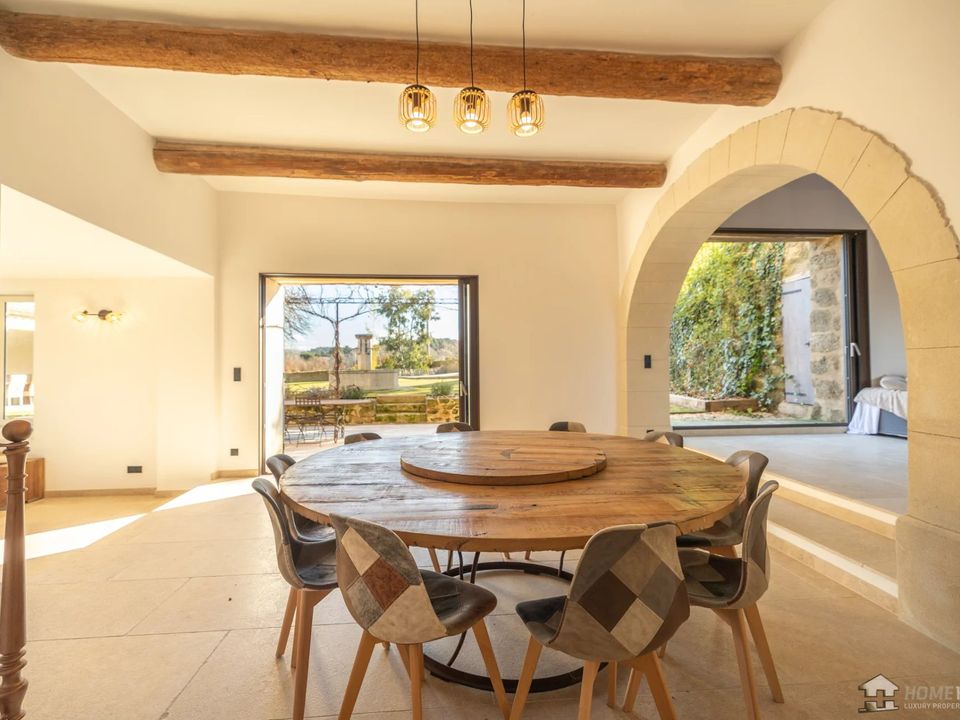 Villa in Oppede, Vaucluse - photo 4