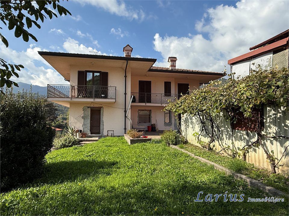 Villa a Asso, Como - foto 2