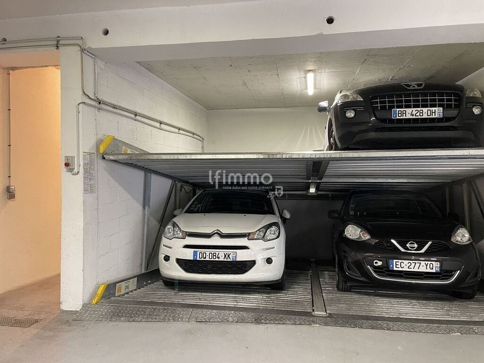 Parkeringsplads i Les Lilas, Seine-Saint-Denis - foto 2