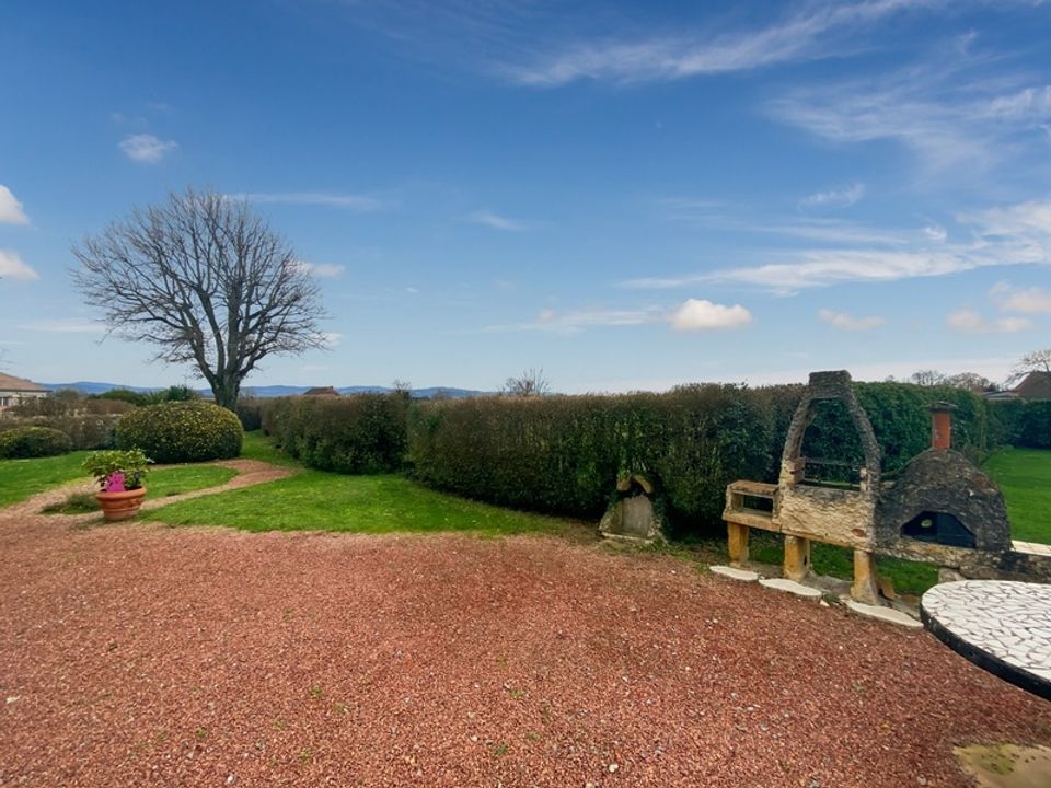 Villa i Ligny-en-Brionnais, Saone-et-Loire - foto 4