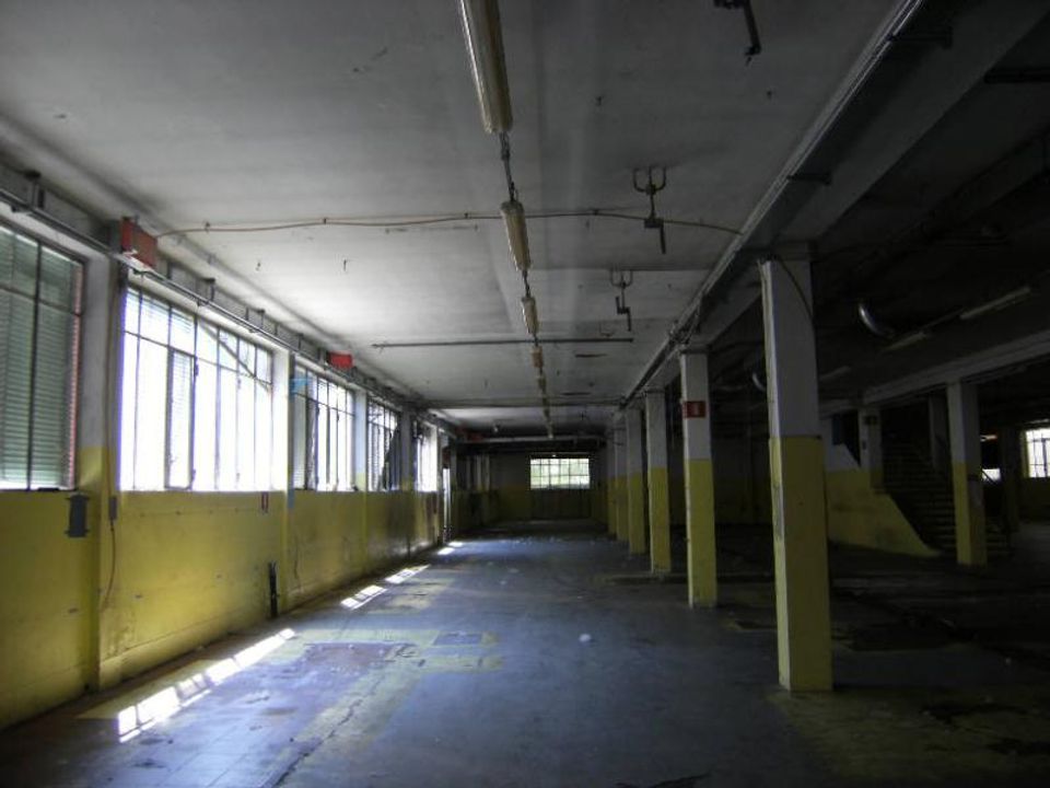 Erhvervsejendom i Settala, Milan - foto 1