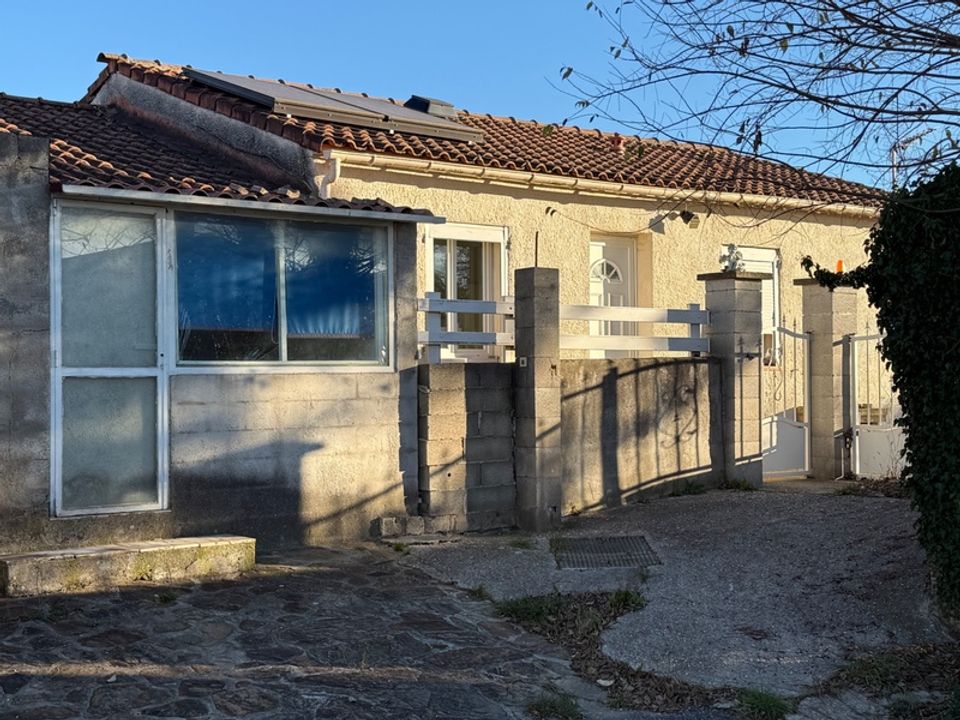 Villa i Saint-Hilaire-de-Brethmas, Gard - bilde 1