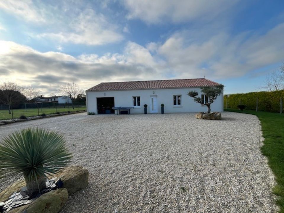 Villa i Saint-Jean-d'Angely, Charente-Maritime - foto 2