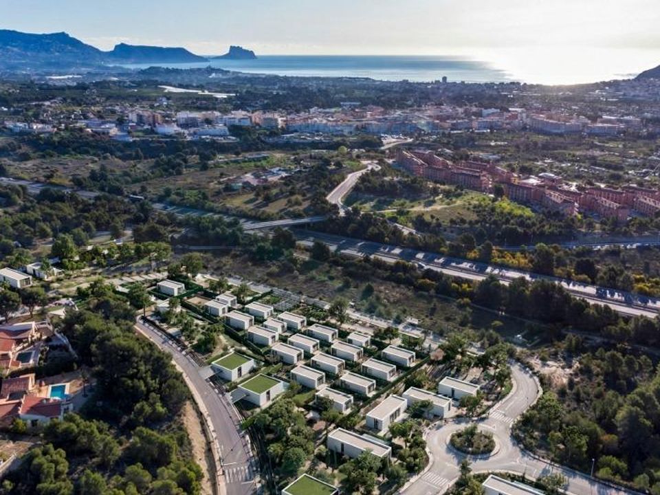 Villa i Alfaz del Pi, Alicante - foto 1