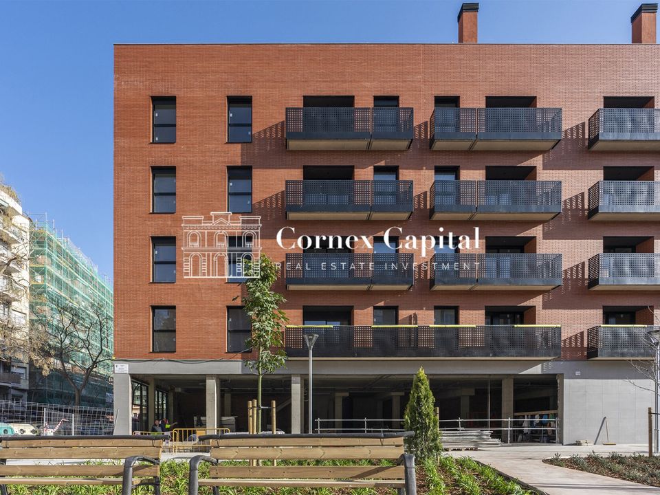 Garage i L'Hospitalet De Llobregat, Barcelona - foto 3