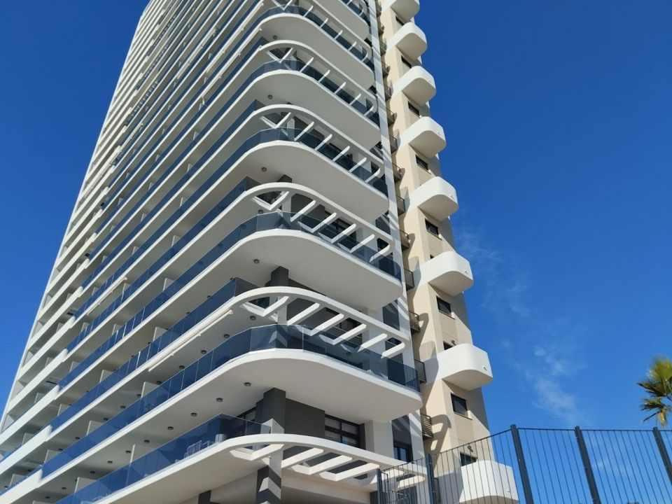 Lejlighed i Playa Poniente, Alicante - foto 2