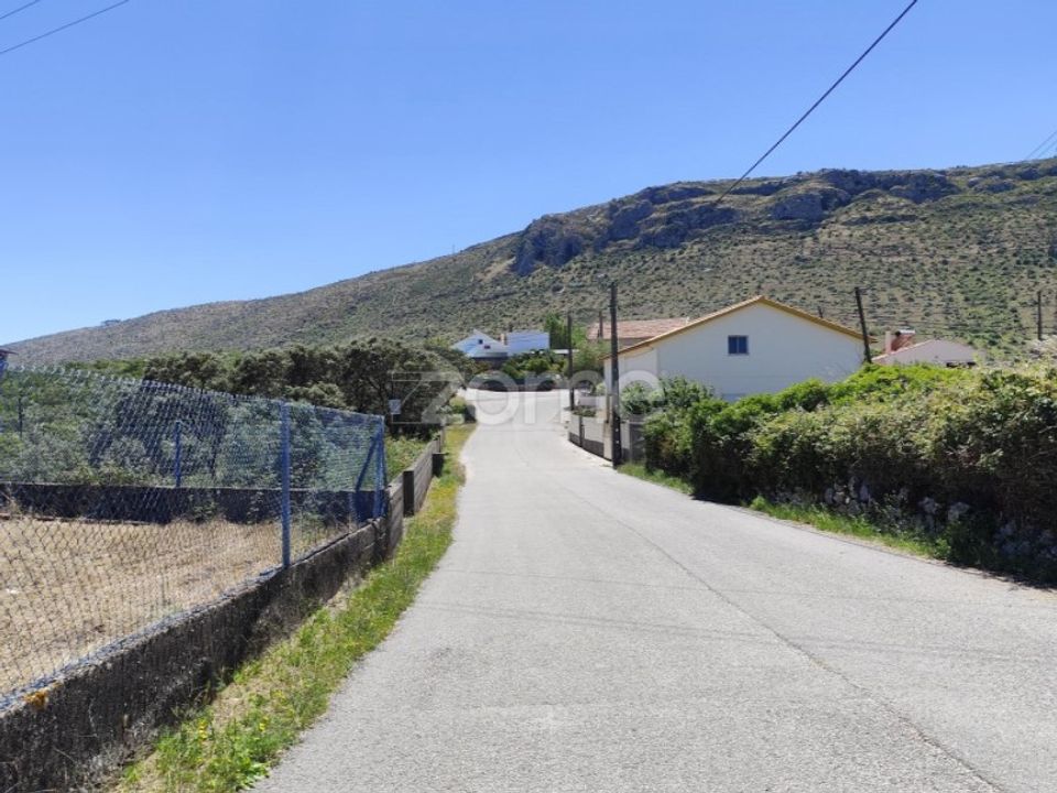 Villa en Mira de Aire, Leiria - foto 1