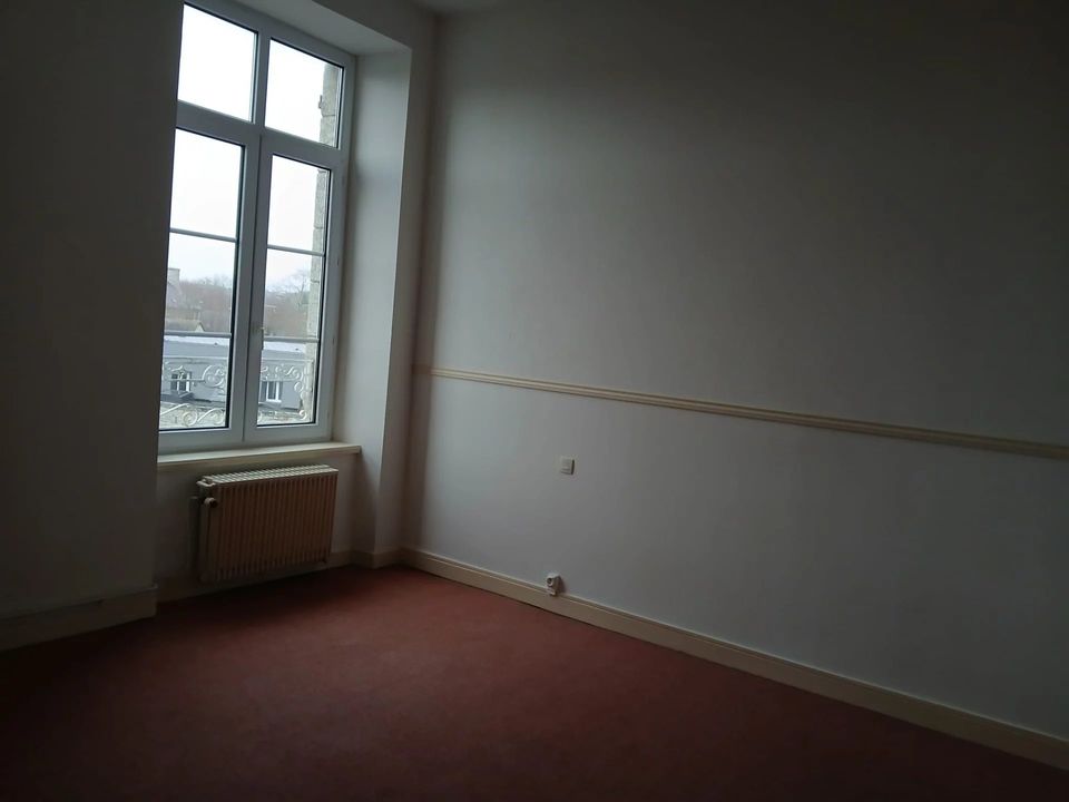 Apartamento en Guingamp, Cotes-d'Armor - foto 2