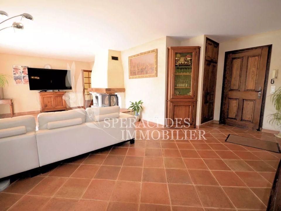 Villa i Saint-Cezaire-sur-Siagne, Alpes-Maritimes - foto 5