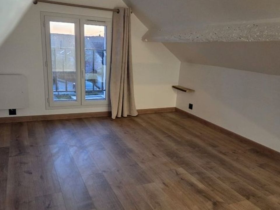Apartment in Chartrettes, Seine-et-Marne - photo 2