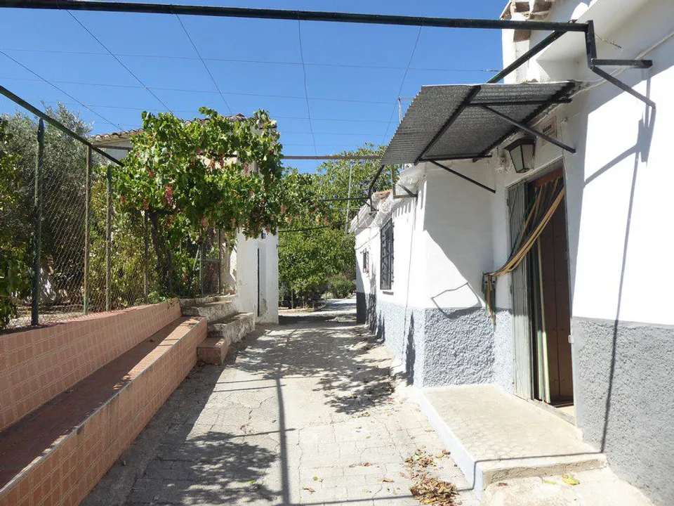 Landejendom i Baza, Granada - foto 1