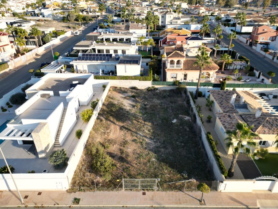 Helårsgrund i La Marina, Alicante - foto 3