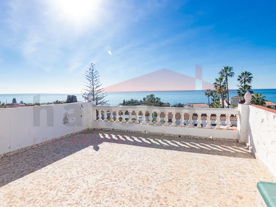 Villa i Benajarafe, Malaga - foto 1