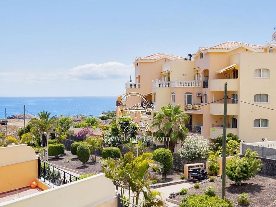 Lejlighed i Playa De Los Cristianos, Tenerife - foto 1