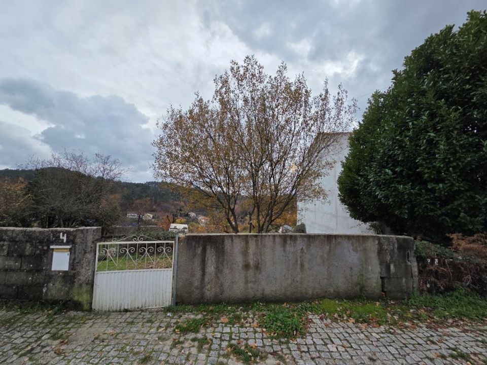 Helårsgrund i Castro Daire, Viseu - foto 1