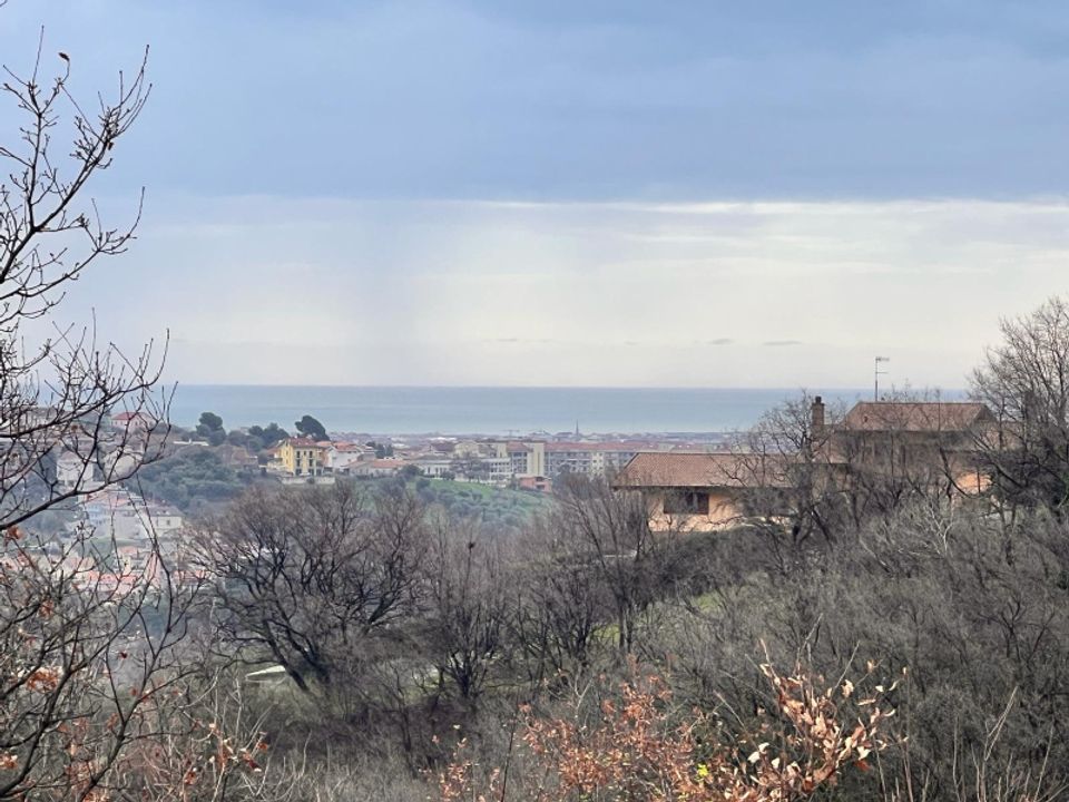 Helårsgrund i Spoltore, Pescara - foto 1