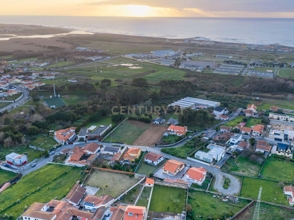 Helårsgrund i Espinho, Aveiro - foto 4